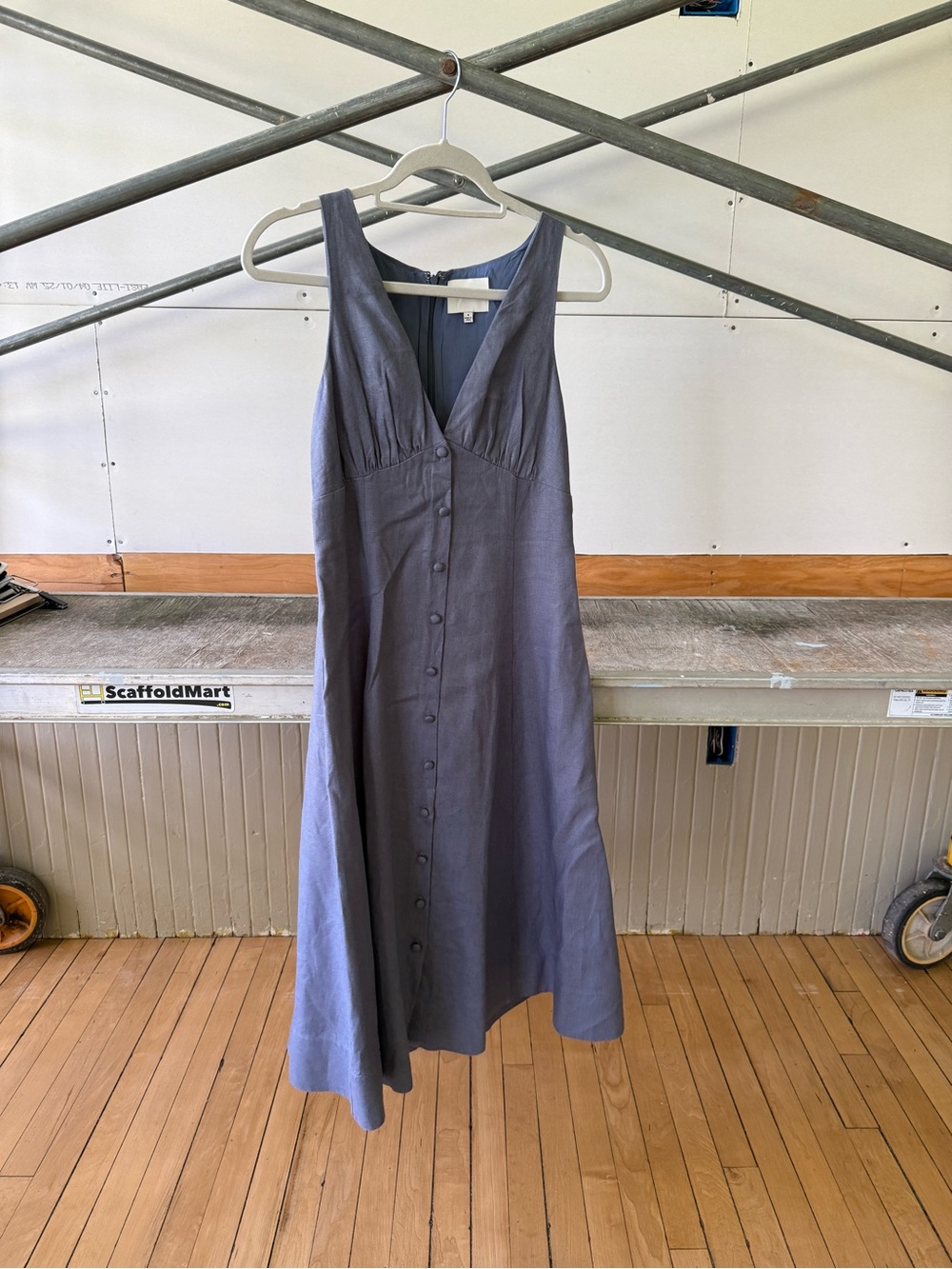 Reformation Sebastien Linen Dress
$248 - Picture 2 of 3